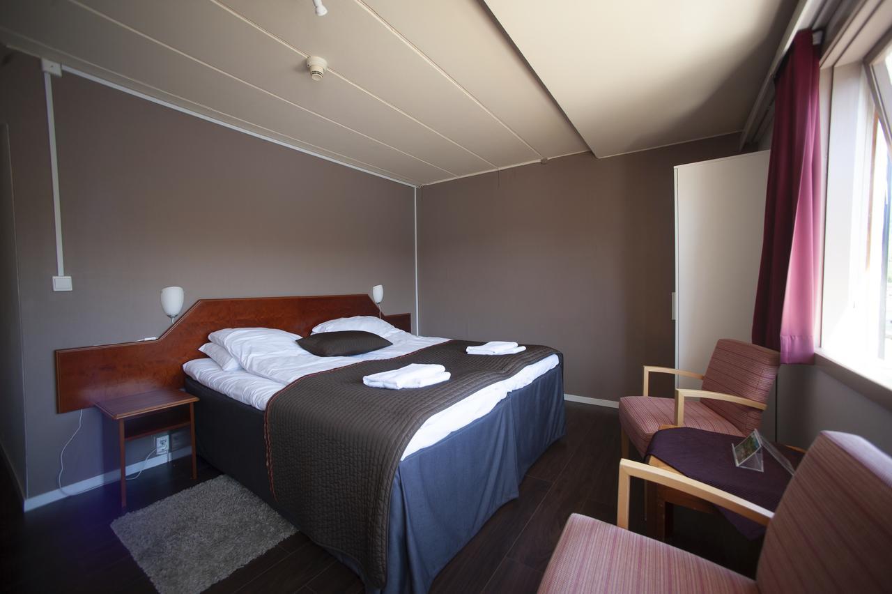 Strand Fjordhotel Ульвик Экстерьер фото
